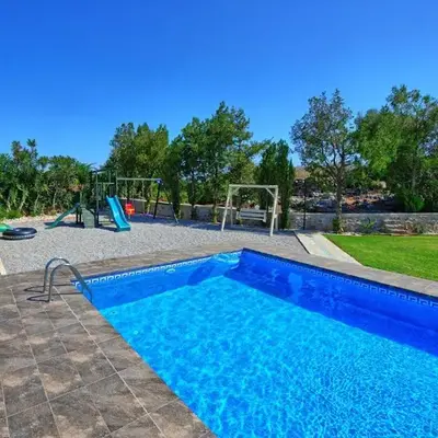Villa Gianna by PosarelliVillas